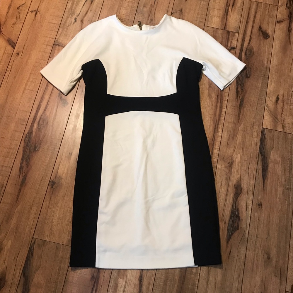 Michael Kors Short Sleeve Midi Dress